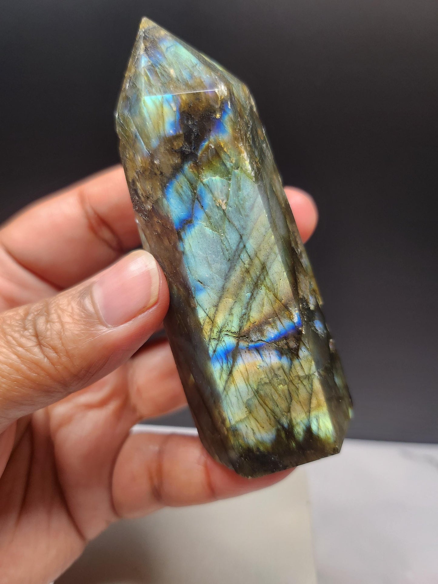 Flashy Labradorite Tower/Point