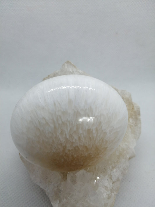 Scolecite Palmstone