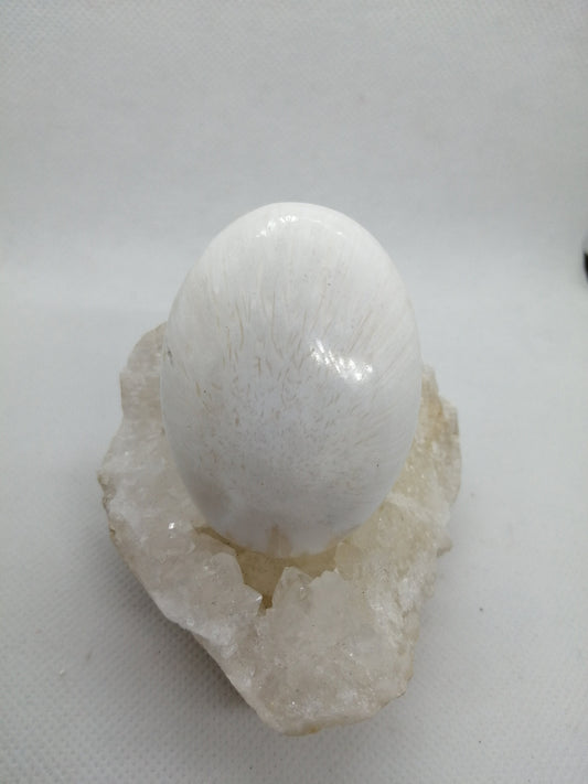 Scolecite Palmstone