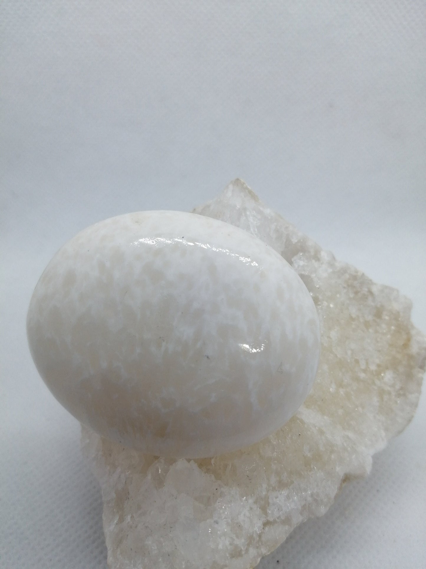 Scolecite Palmstone
